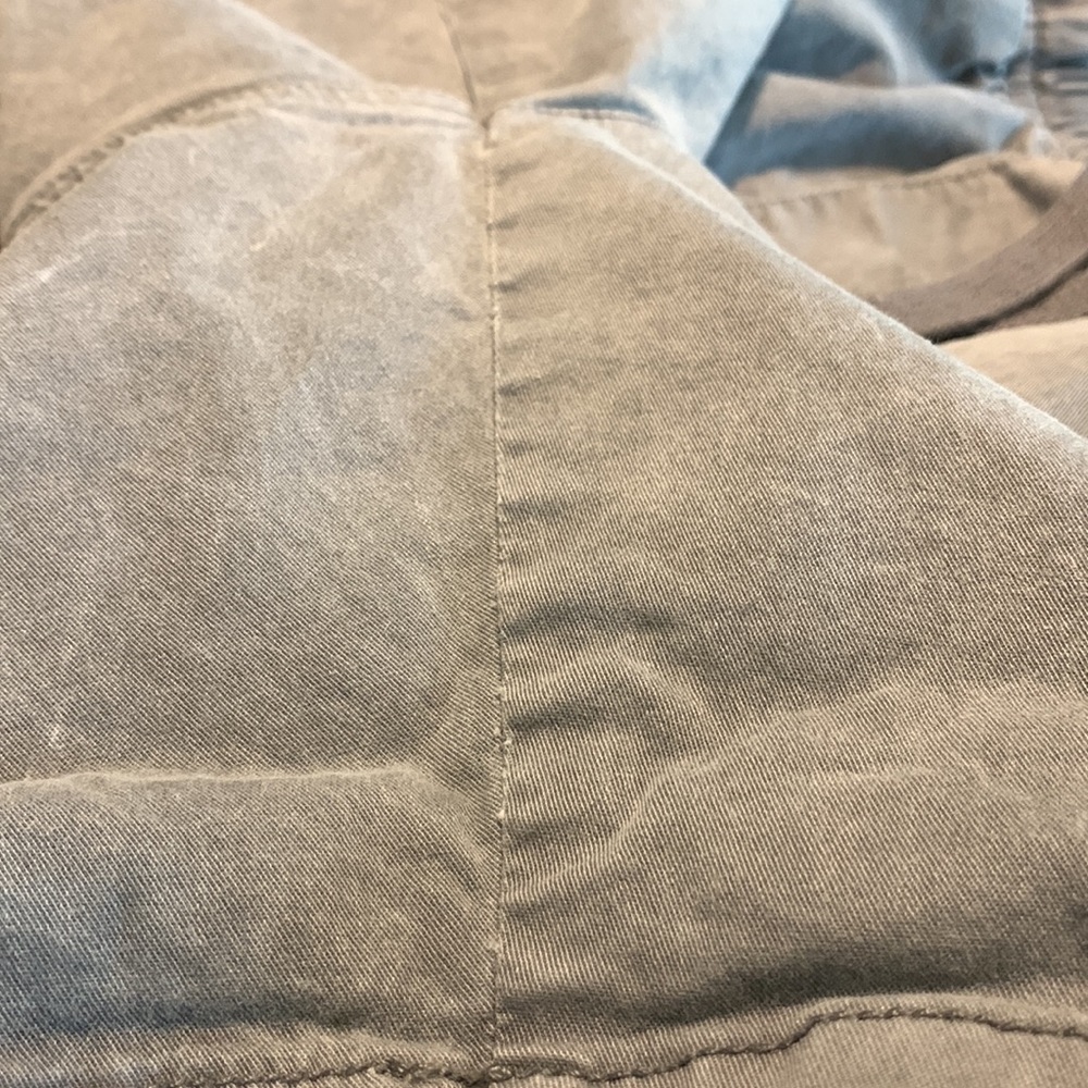 GAP 7" Easy Shorts With E-Waist - Picture 7 of 7